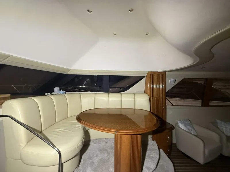 Slide: The Image of Carver Yachts 460 voyager 2004 - 10