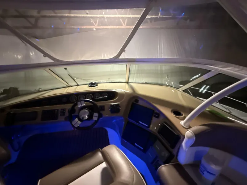 Slide: The Image of Carver Yachts 460 voyager 2004 - 121