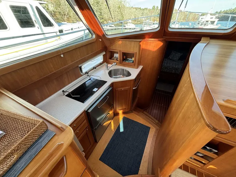 Slide: The Image of Sabre 40 Sedan 2011 - 12