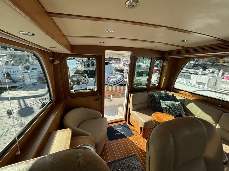 Slide: The Image of Sabre 40 Sedan 2011 - 20