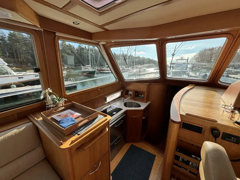Slide: The Image of Sabre 40 Sedan 2011 - 44