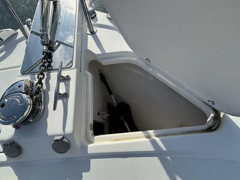 Slide: The Image of Sabre 40 Sedan 2011 - 56