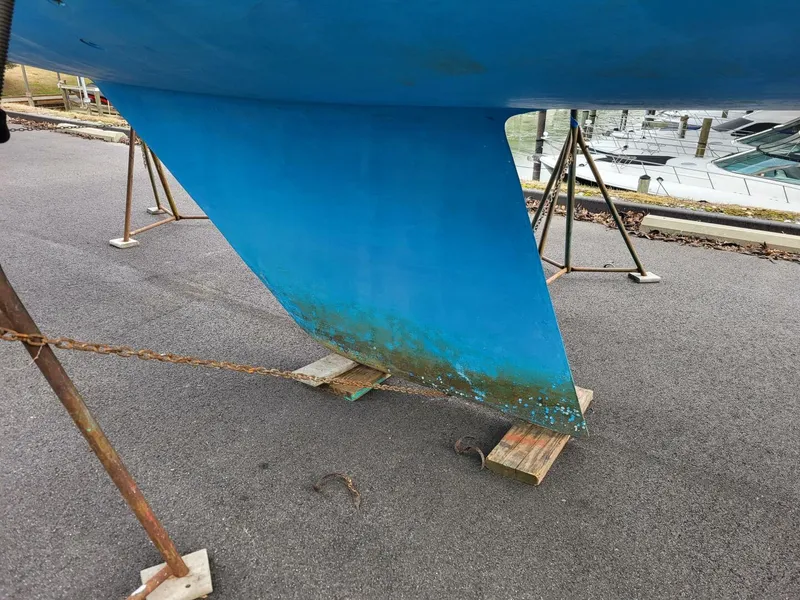 Slide: The Image of Catalina 36 Tall Rig 1985 - 66