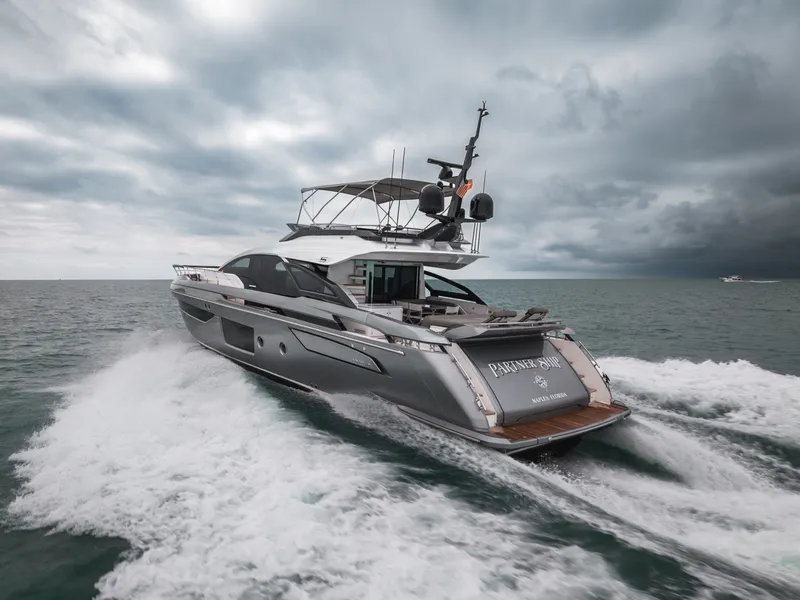 Slide: The Image of Azimut S8 2020 - 97