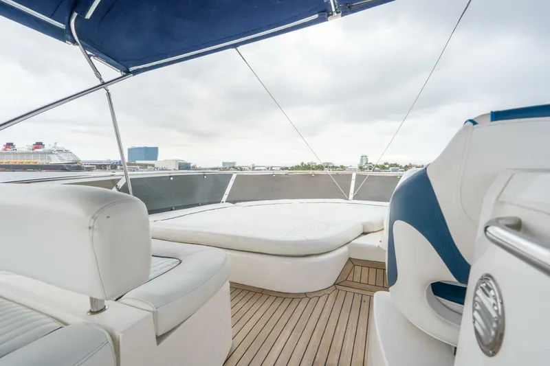 Slide: The Image of Sunseeker Manhattan 70 2008 - 23