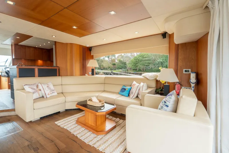 Slide: The Image of Sunseeker Manhattan 70 2008 - 44
