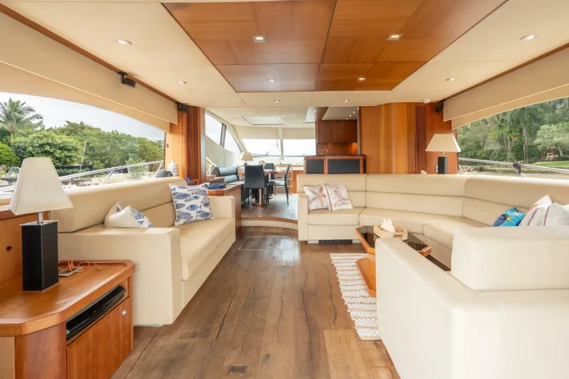 Slide: The Image of Sunseeker Manhattan 70 2008 - 45