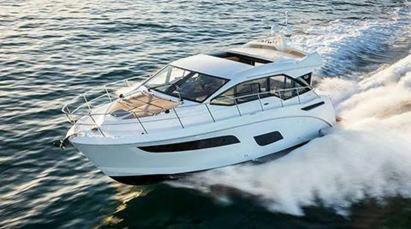 Slide: The Image of Sea Ray Sundancer 460 2017 - 3