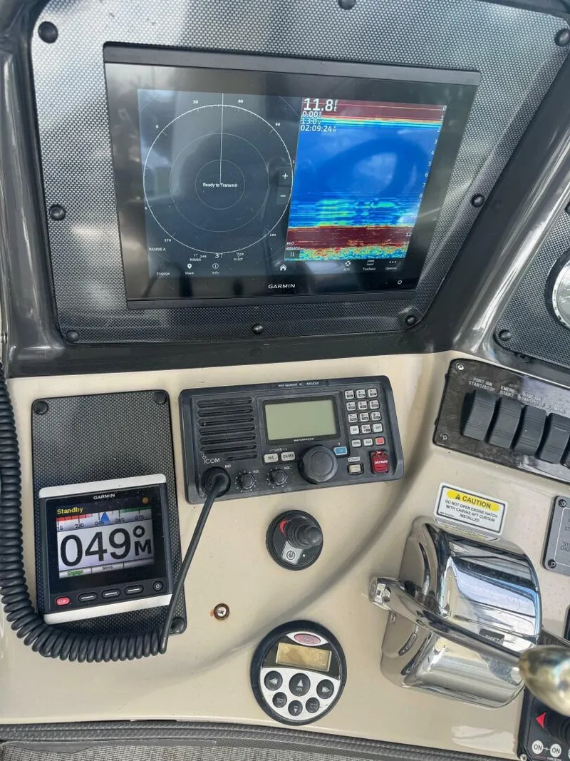 Slide: The Image of Sea Ray Sundancer 2005 - 7