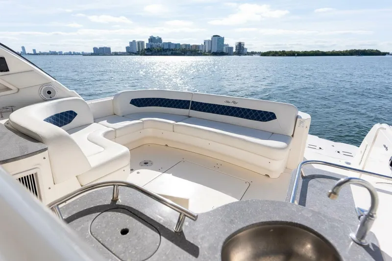 Slide: The Image of Sea Ray 48 Sundancer 2005 - 20