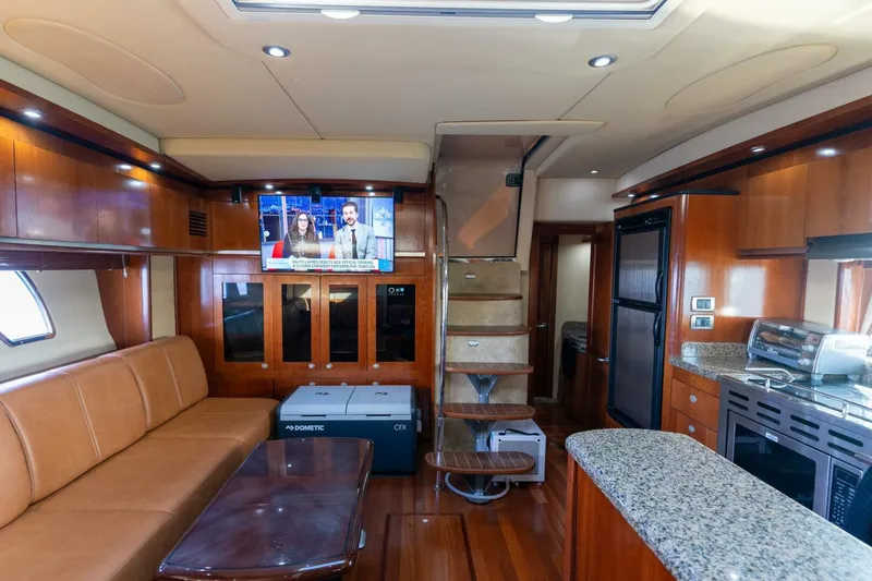 Slide: The Image of Sea Ray 48 Sundancer 2005 - 39