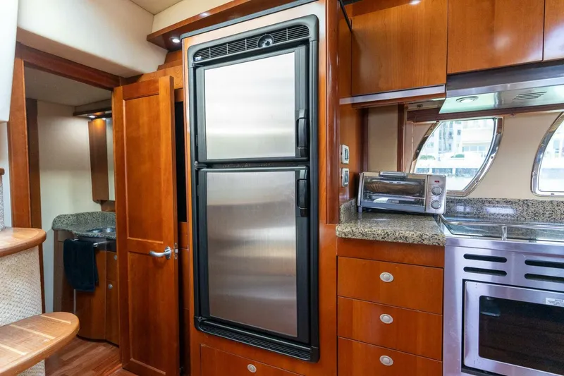 Slide: The Image of Sea Ray 48 Sundancer 2005 - 44