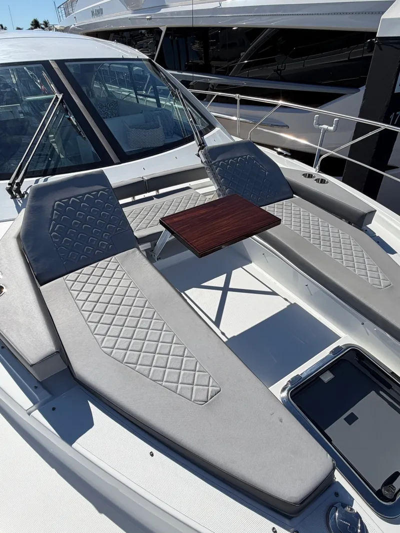 Slide: The Image of Cruisers 50 CANTIUS 2020 - 3