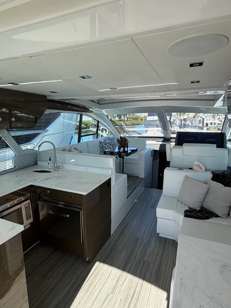 Slide: The Image of Cruisers 50 CANTIUS 2020 - 4