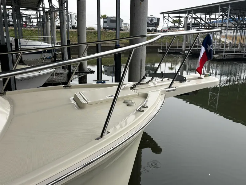 Slide: The Image of Mainship Pilot 30 Rum Runner II 2004 - 10
