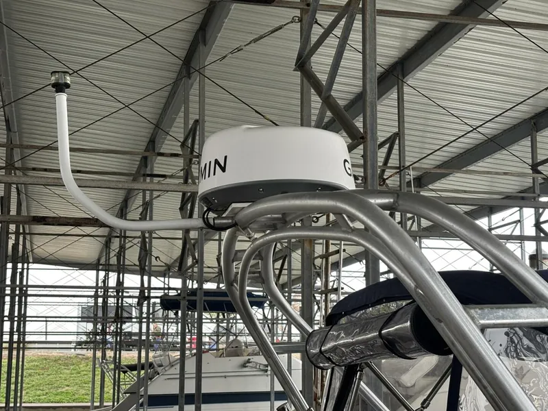 Slide: The Image of Mainship Pilot 30 Rum Runner II 2004 - 18
