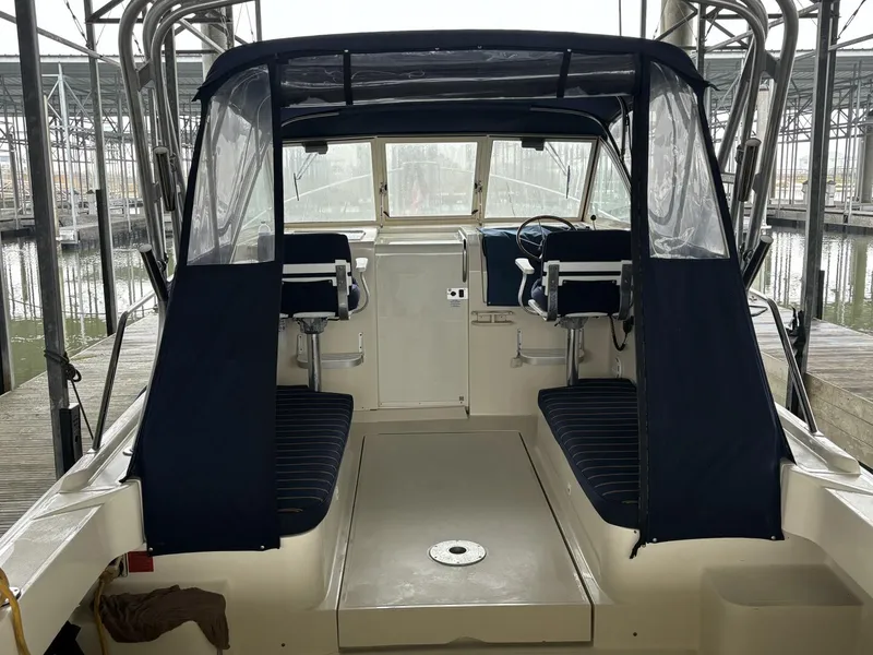 Slide: The Image of Mainship Pilot 30 Rum Runner II 2004 - 3