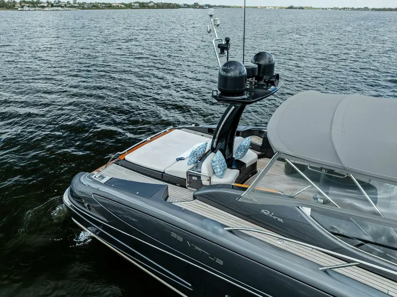 Slide: The Image of Riva 63 Virtus 2015 - 11