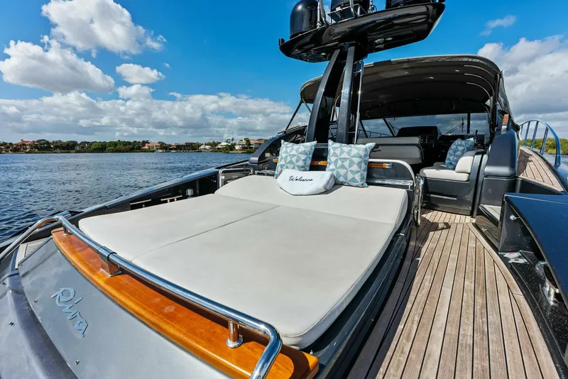 Slide: The Image of Riva 63 Virtus 2015 - 27