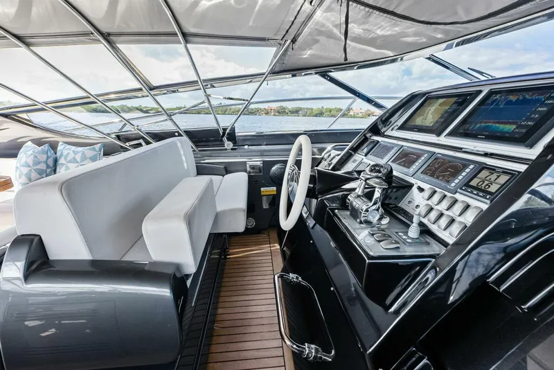 Slide: The Image of Riva 63 Virtus 2015 - 35