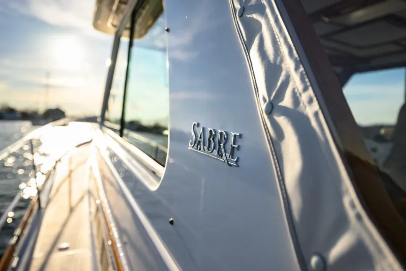 Slide: The Image of Sabre 42 Hard Top Express 2009 - 30
