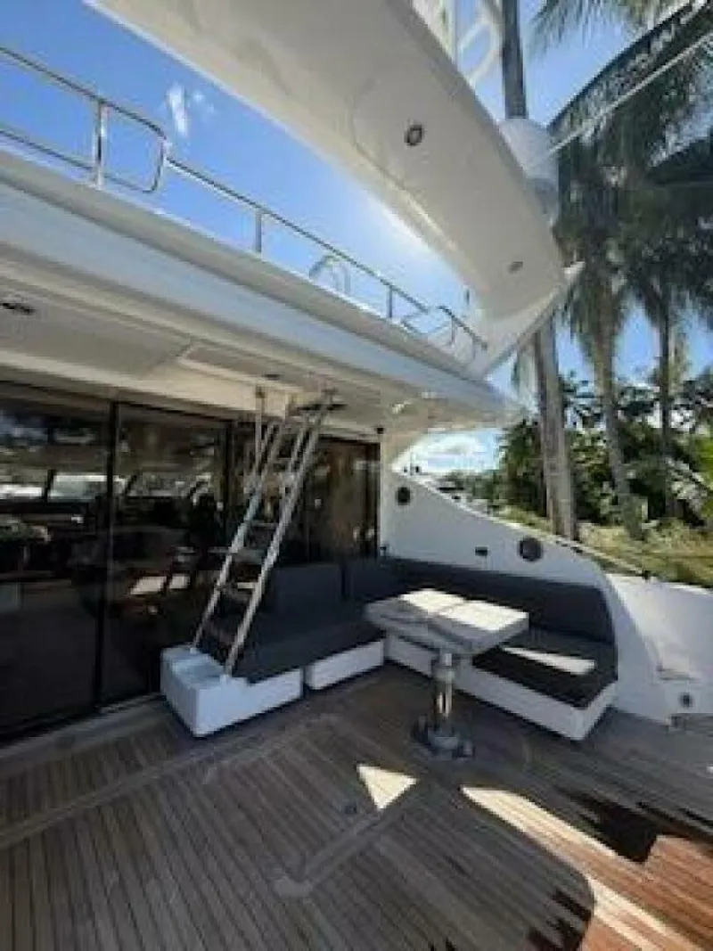 Slide: The Image of Sunseeker Predator Sport Yacht 74 2012 - 19