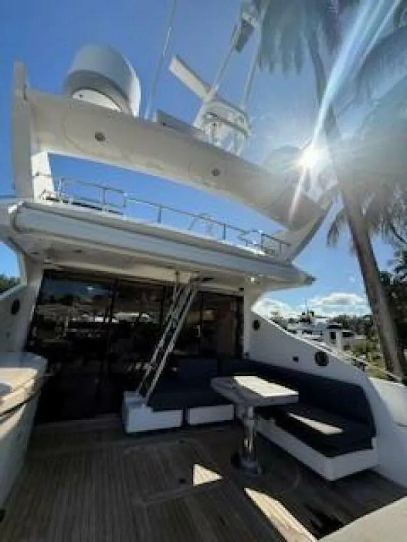 Slide: The Image of Sunseeker Predator Sport Yacht 74 2012 - 9