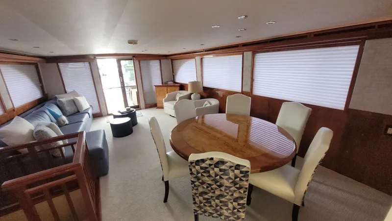 Slide: The Image of Hatteras 75 Sport Deck 2000 - 3