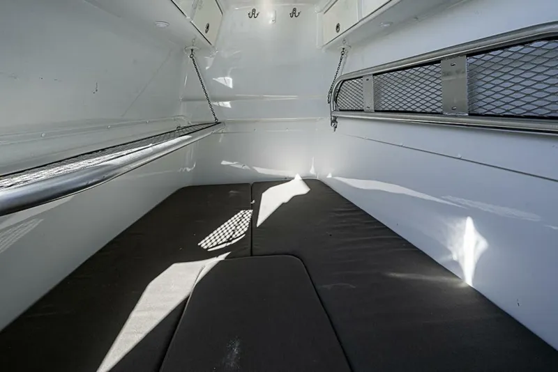 Slide: The Image of Yellowfin 42 Offshore 2010 - 9