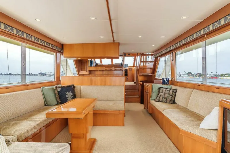 Slide: The Image of Offshore 52 Pilothouse 1999 - 5