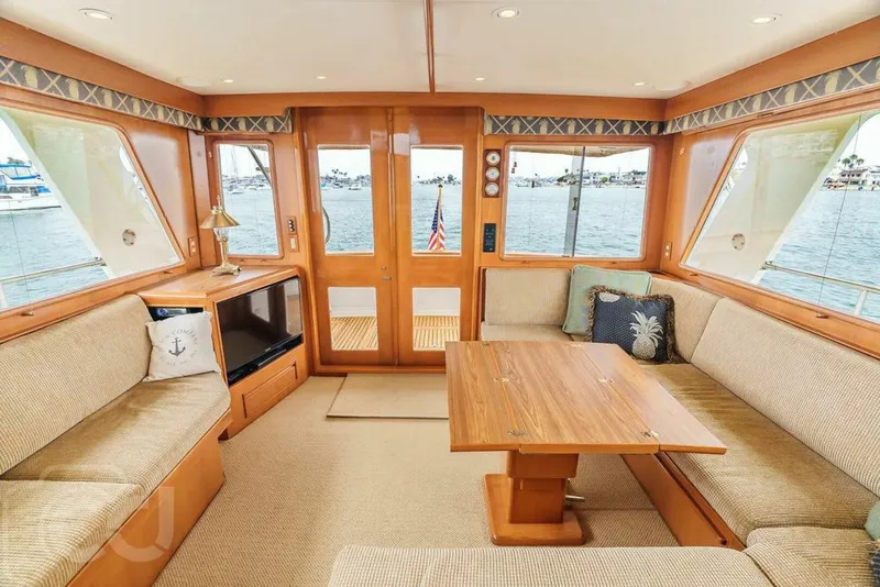 Slide: The Image of Offshore 52 Pilothouse 1999 - 7