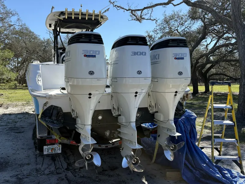 Slide: The Image of Wellcraft 35 Scarab Sport 2008 - 4