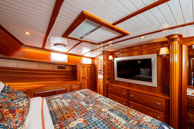Slide: The Image of Hinckley Yachts Talaria 55 Flybridge MKII 2021 - 21