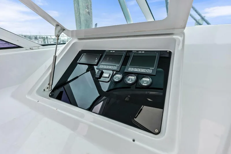 Slide: The Image of Viking 45 Open 2003 - 29