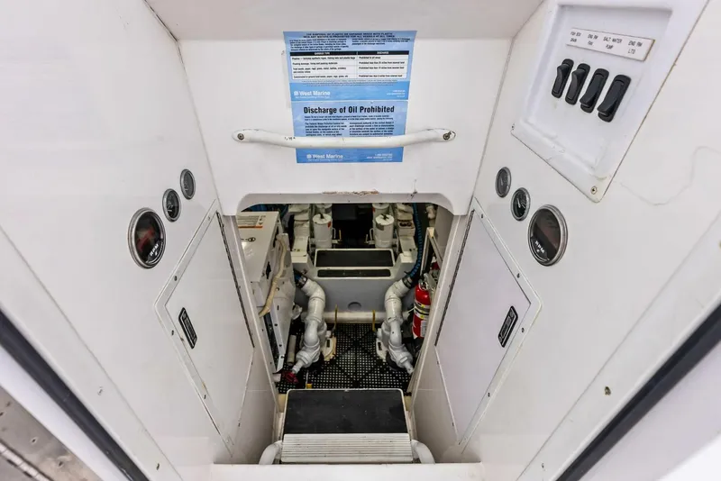 Slide: The Image of Viking 45 Open 2003 - 38
