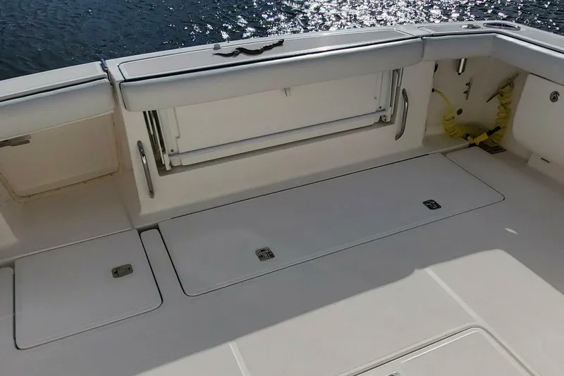 Slide: The Image of Tiara 4200 Open 2006 - 10