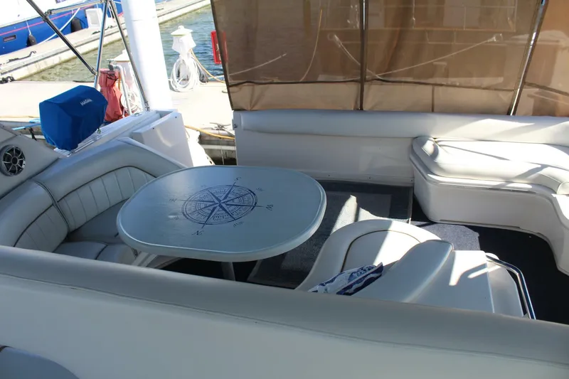Slide: The Image of Sea Ray 500 Sundancer 1996 - 23