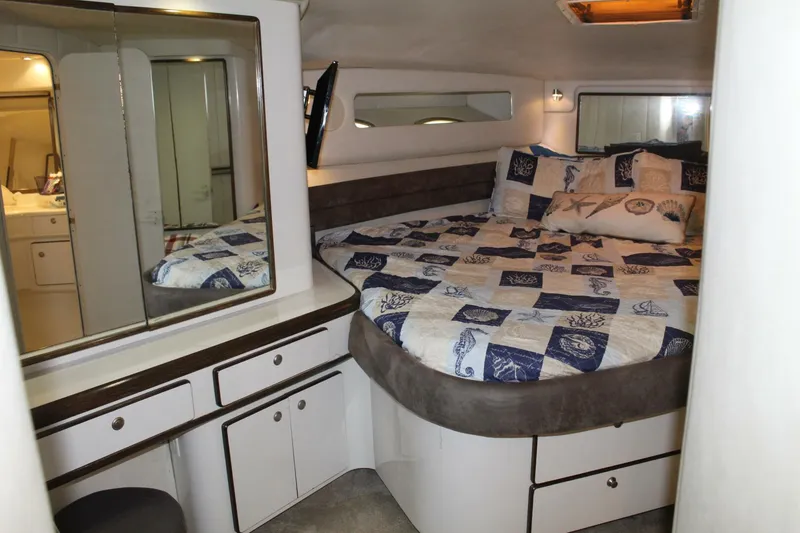 Slide: The Image of Sea Ray 500 Sundancer 1996 - 42