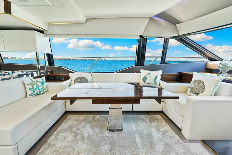 Slide: The Image of Prestige 630 Flybridge 2019 - 35