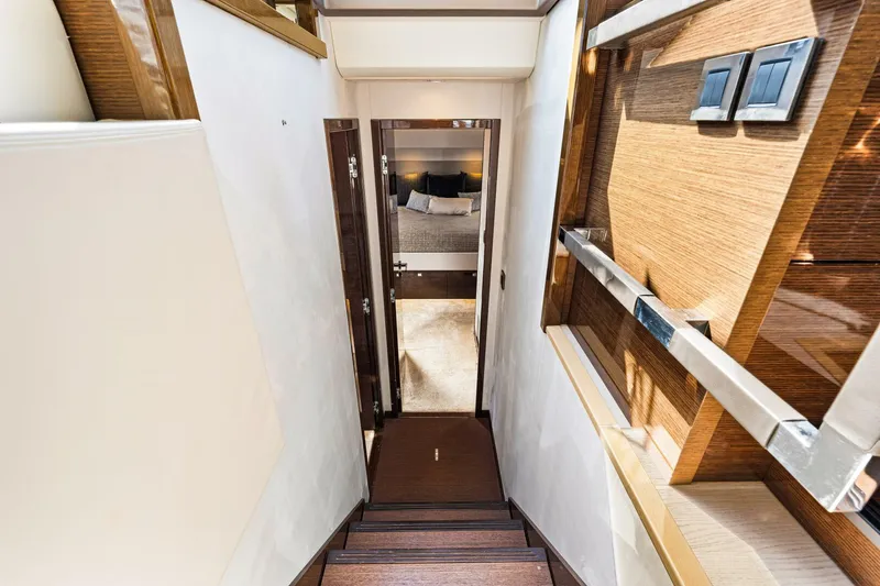 Slide: The Image of Prestige 630 Flybridge 2019 - 43