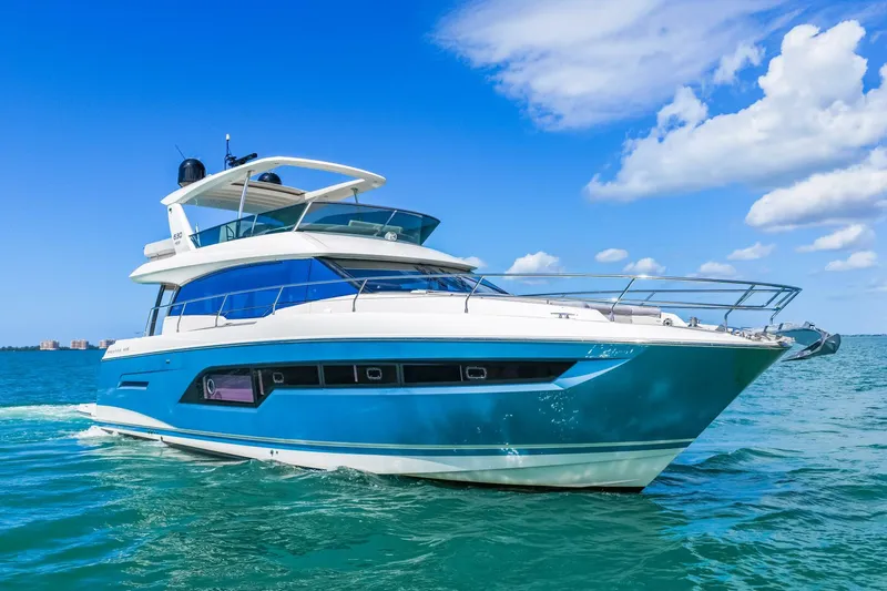 Slide: The Image of Prestige 630 Flybridge 2019 - 65