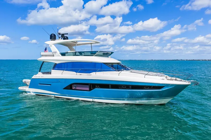 Slide: The Image of Prestige 630 Flybridge 2019 - 67