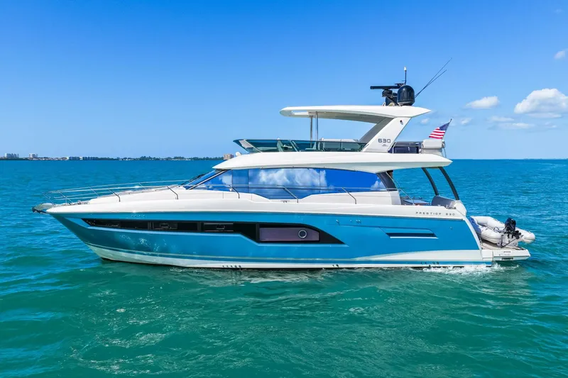 Slide: The Image of Prestige 630 Flybridge 2019 - 76