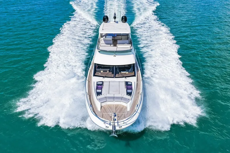 Slide: The Image of Prestige 630 Flybridge 2019 - 85