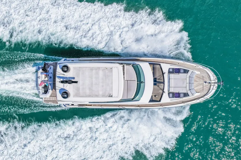 Slide: The Image of Prestige 630 Flybridge 2019 - 86