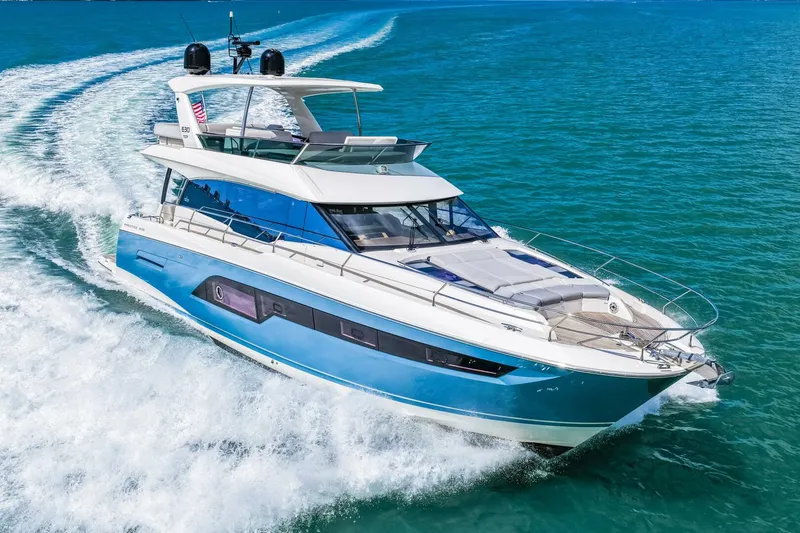 Slide: The Image of Prestige 630 Flybridge 2019 - 94