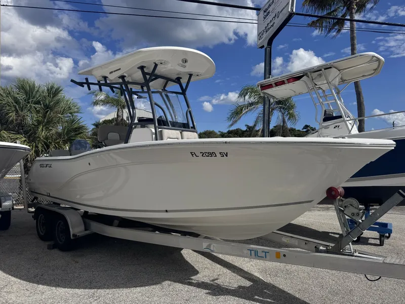 The Image of Sea Fox 228 Commander 2021 - 0
