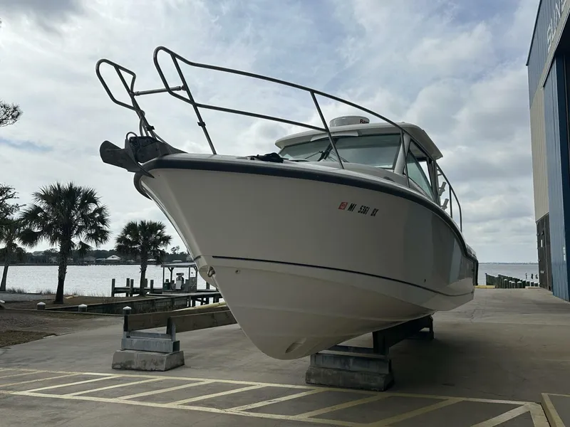 Slide: The Image of Boston Whaler 315 Conquest 2016 - 3