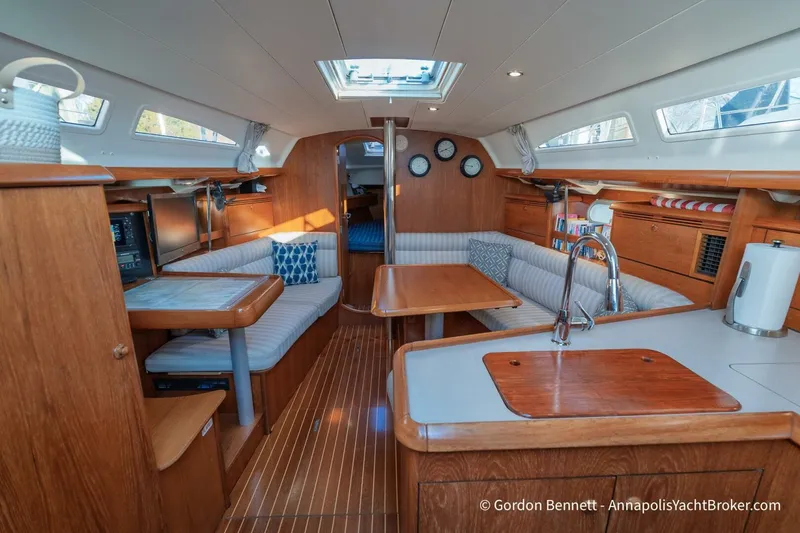 Slide: The Image of Jeanneau Sun Odyssey 37 2002 - 19