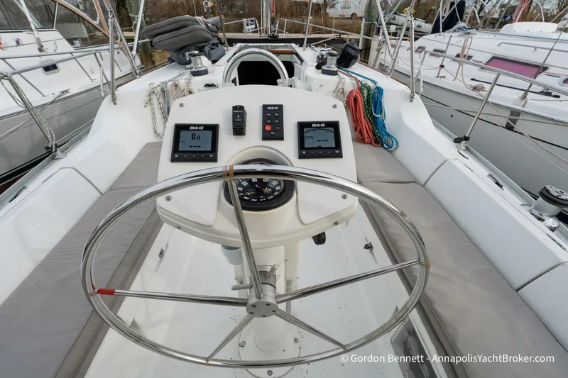 Slide: The Image of Jeanneau Sun Odyssey 37 2002 - 2